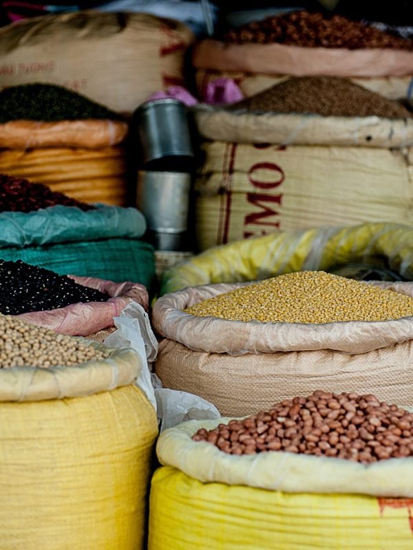 photo-1472141521881-95d0e87e2e39